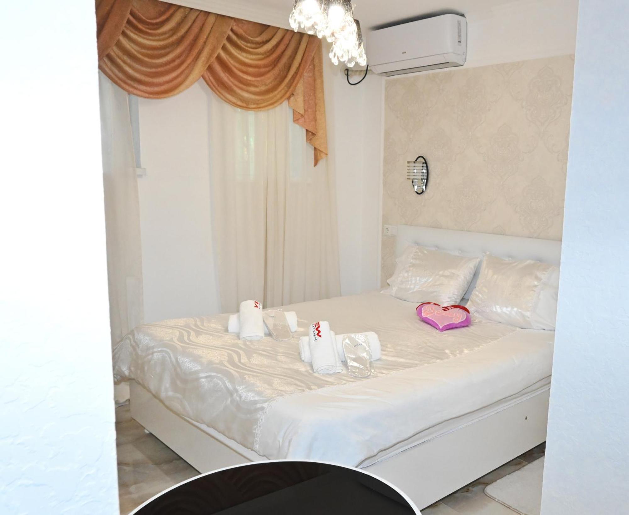 Jerusalem Merkaz Hotel Кутаїсі Екстер'єр фото