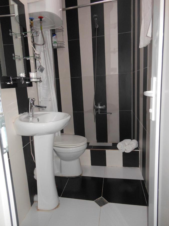 Jerusalem Merkaz Hotel Кутаїсі Екстер'єр фото